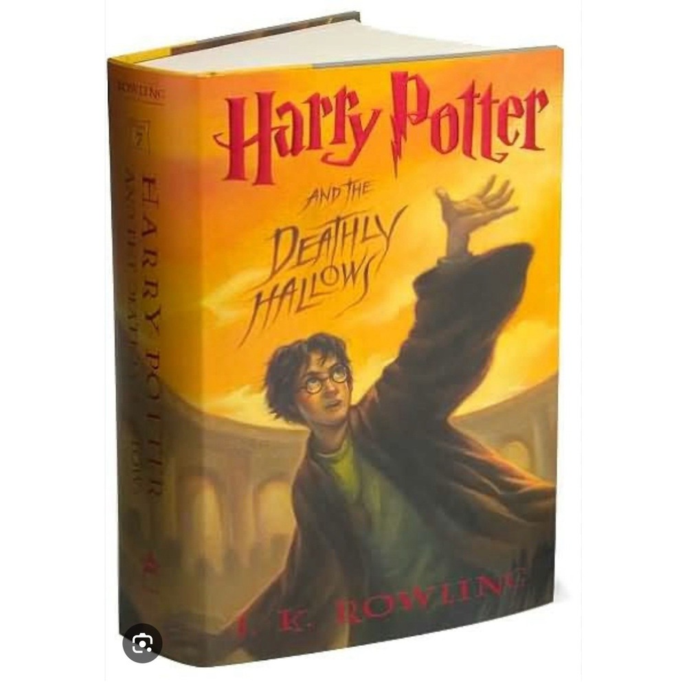 Harry Potter and the Deathly Hallows Book 7 Hardcover J.K. Rowling Dust Jacket